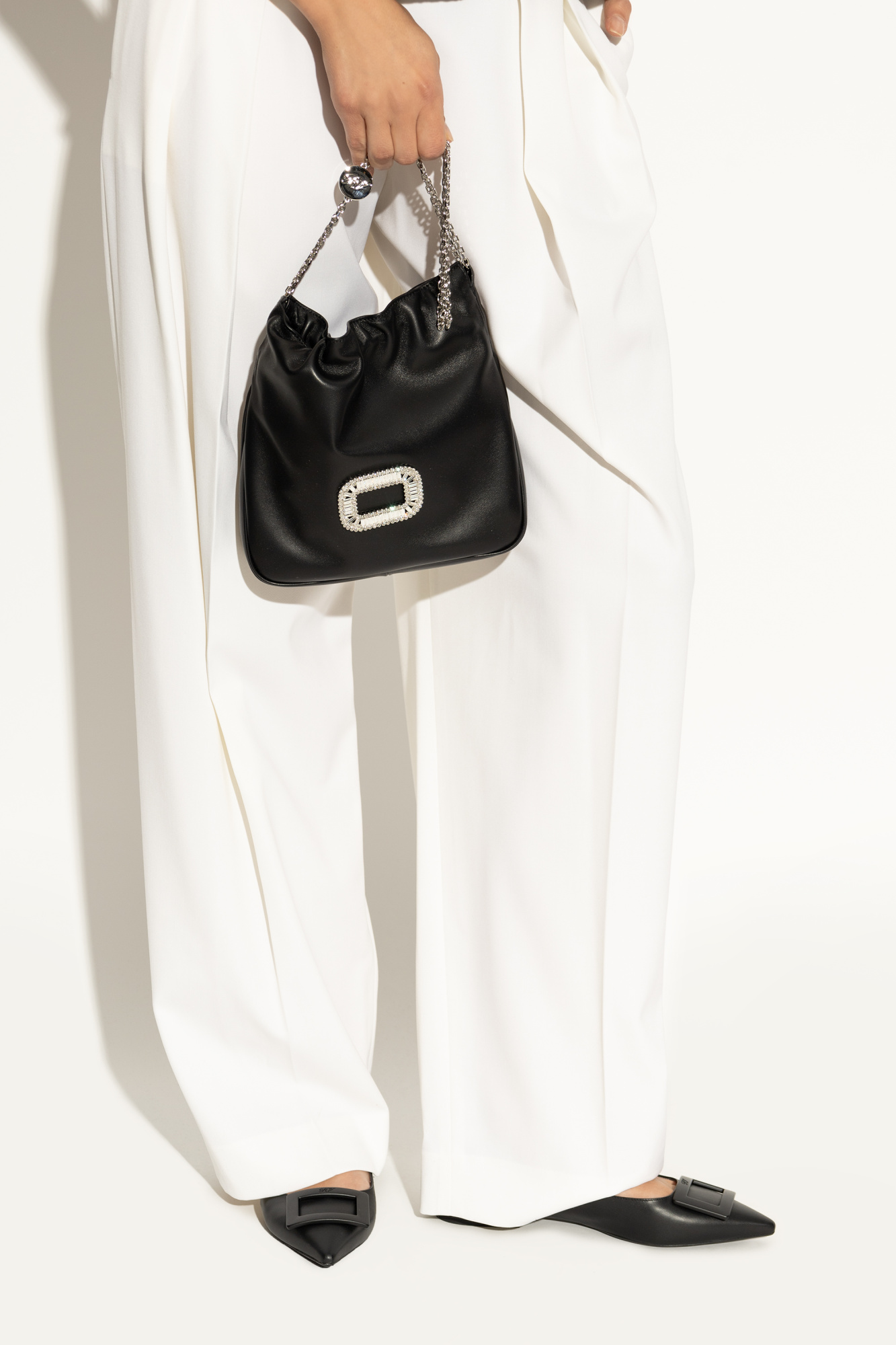 ショルダーバッグ・ポシェット Roger Vivier Roger Vivier Pilgrim Pocket Mini Clutch Pilgrim Mini Bag in leather Black Woman RBWABDK0100YDRPZB999